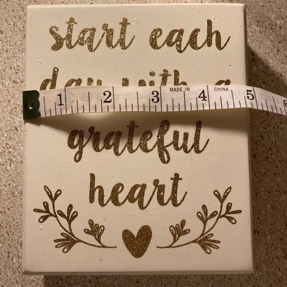 Home decor - Picture 3 of 6